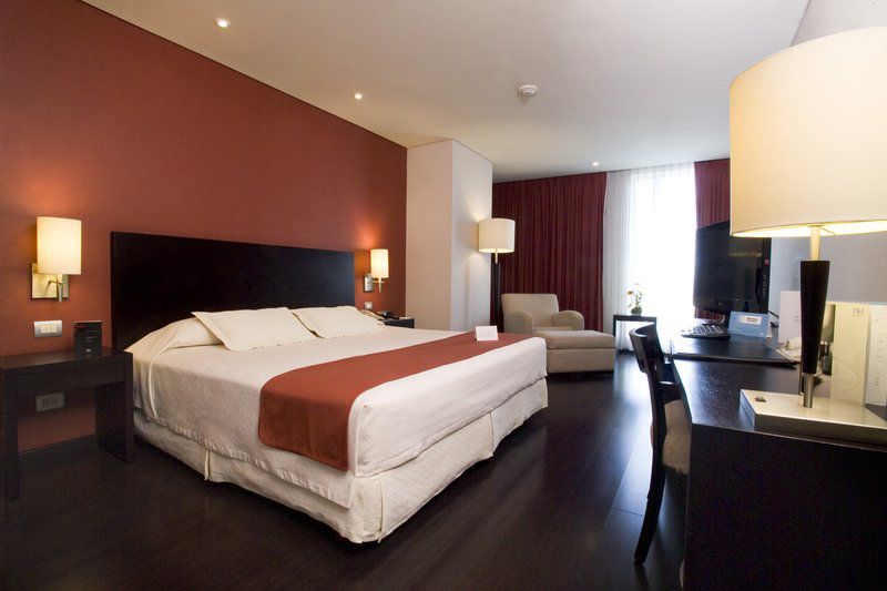 Nh Queretaro Hotel Buitenkant foto